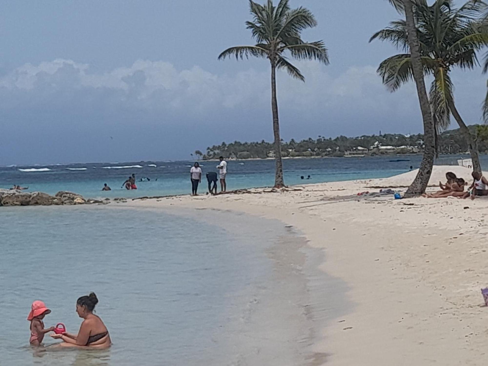 Plage Et Vacance Sainte-Anne  Εξωτερικό φωτογραφία